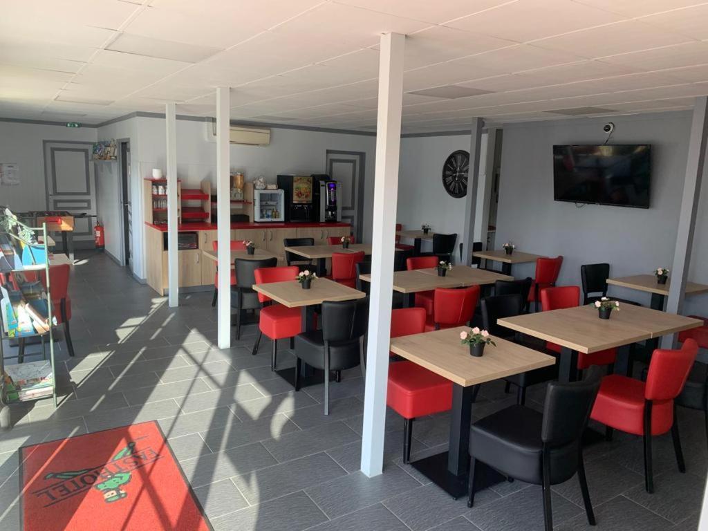 Fasthotel Tours Nord Parcay-Meslay Exterior photo